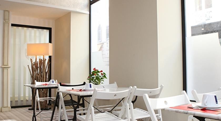 Hotel Le Roncevaux Pau Kültér fotó
